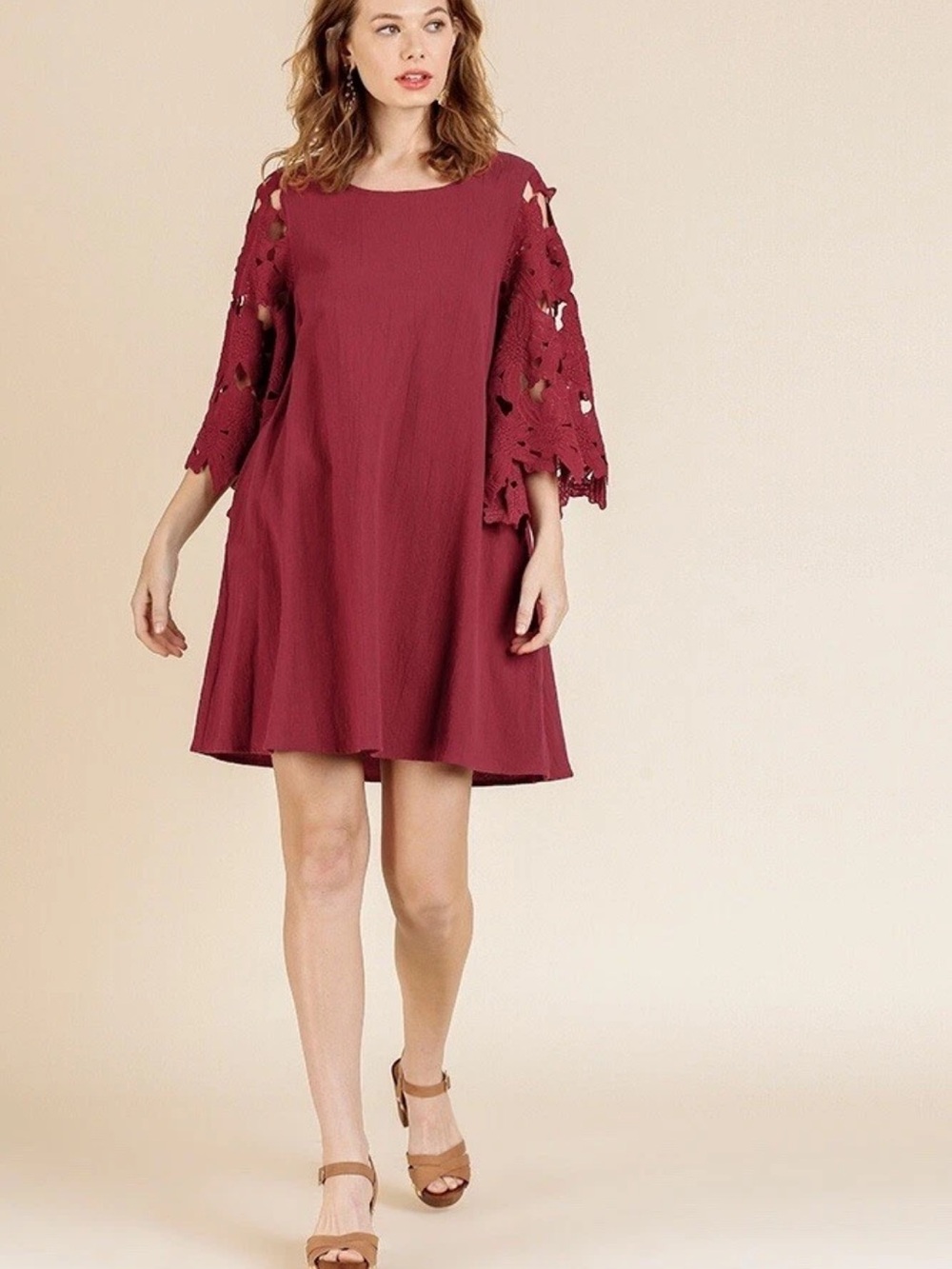Umgee‎ Burgundy Crochet-Sleeve Mini Dress